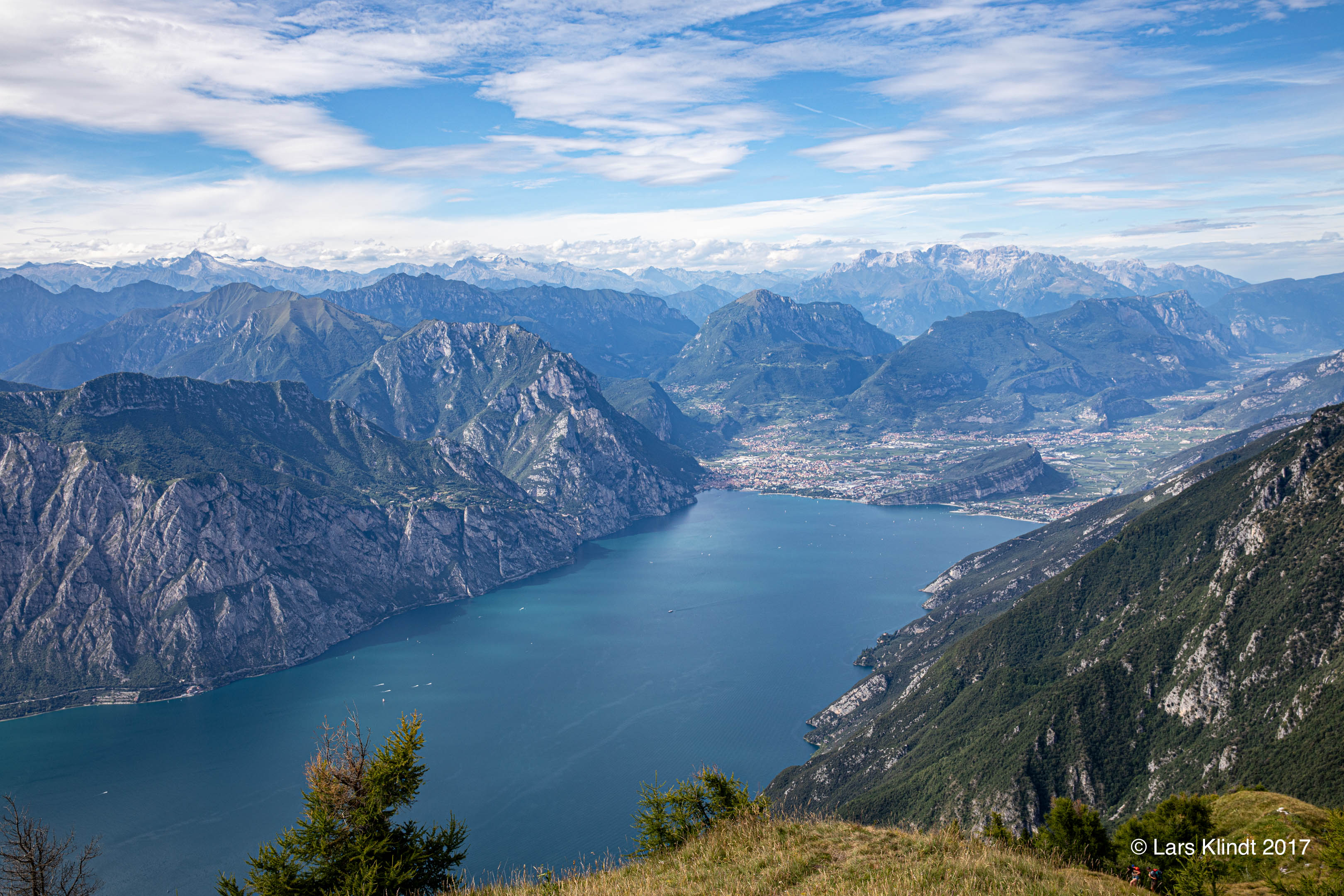 Gardasøen fra Monte Baldo i Italien